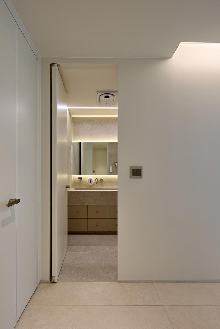 /user/p/platdesign/editor/2502/d1a35ce2a057c5cd1a1c5d47151e12bd_1740027874_3499.jpg 이미지크게보기
